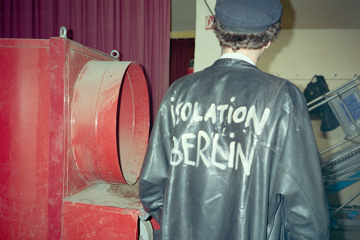 Isolation Berlin (2019)